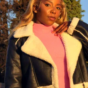 Trusted babysitter available to start immediately 