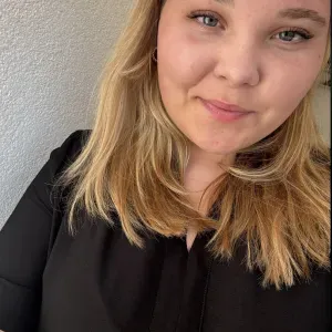 Angehende Grundschullehrerin sucht einen Job :)