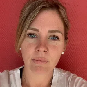 Auxiliaire de vie , aide à domicile