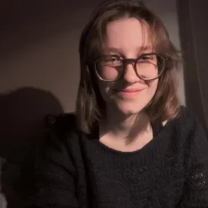 Prof particulier -Etudiante de 18 ans bilingue