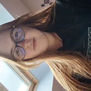 Baby-sitter drôle et responsable