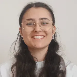 Baby-sitter aux alentours de libourne 