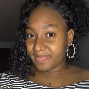 Empregada de limpeza responsável em faro