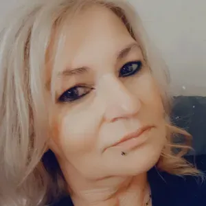 Baby sitter expérimentée Montceau les Mines 