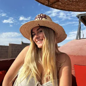 Baby sitter expérimentée à arcachon !