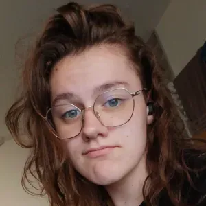 Nounou à domicile disponible à Lille 