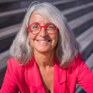Garde d'enfants ou baby sitting 6 ans d'expérience 