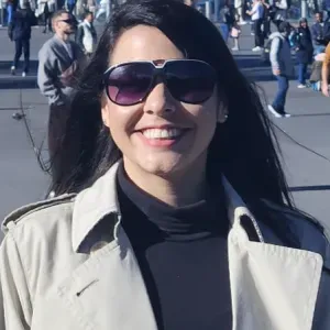 English/Singing Speaking Nounou