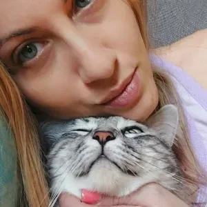 Cat sitting a San Donato milanese 