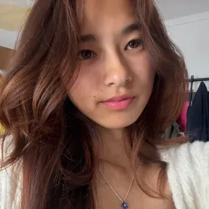 Professional babysitter with first aid knowledge 