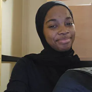 Baby-sitter avec expérience familiale à Amiens 