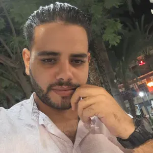 Cuidador en Manresa. Responsable, atento, disponible