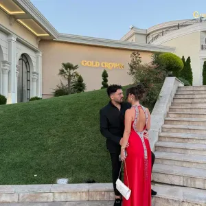 Babysiter looking for a job , housekeeping