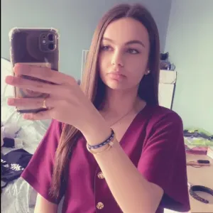 Baby sitter jeune étudiante sur bordeaux 