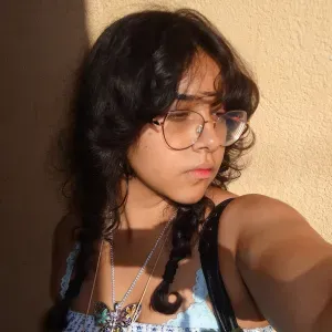 Étudiante pet sitter sur Paris