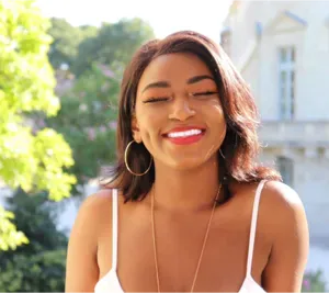 Baby-sitting garde d'enfants à domicile