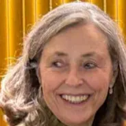 Oferta de emprego para uma babysitter em Penafiel