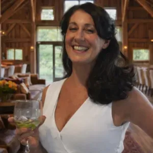 Friendly home help/cleaner in the pr3 location!