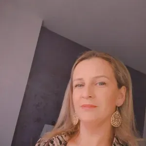 Aide ménagère expérimentée à domicile Evionnaz