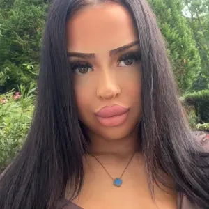 Baby sitter expérimenté grâce a la famille