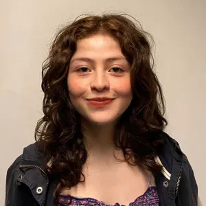 Prof Espagnol (Native) & Anglais - Étudiante Paris 1