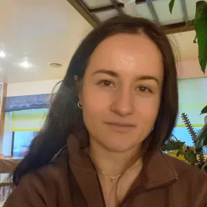 Dona di pulizie Adetta pulizie 