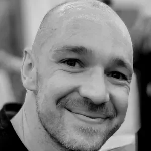 Aide à domicile , surveillance jour /nuit 