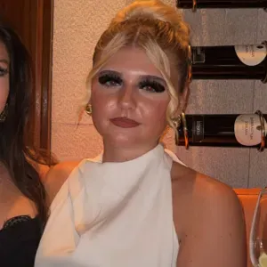 starter babysitter available Bolton !!!