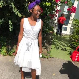 Recherche des enfants à garder pas trop loin.