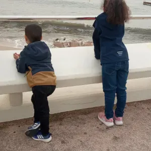 Employé familial à cannes et Les enverra