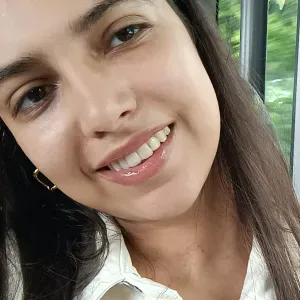 Étudiante Ingénieur : cours de Maths & Sciences