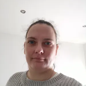 Cherche travail de ménage