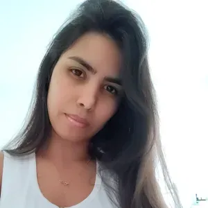 Babysitter com experiência em Marinha Grande