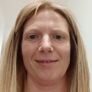 Addetta pulizie/Colf a Genova 