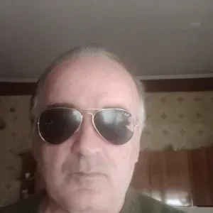 Cerco servizio di.pulizie 2 volte a settimana 