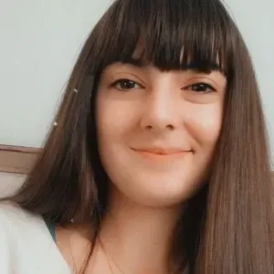 Baby-sitter dynamique à La Ferté Macé et ses environs