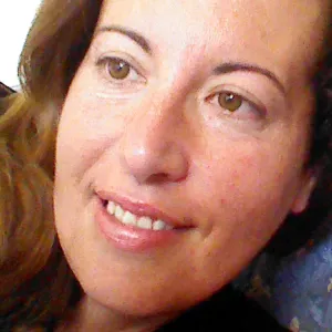 Professional Maternity nurse/Nanny 