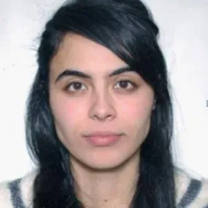 Étudiante à la Sorbonne Nouvell donne des cours particuliers