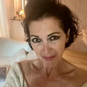 Aide à domicile, dame de compagnie 