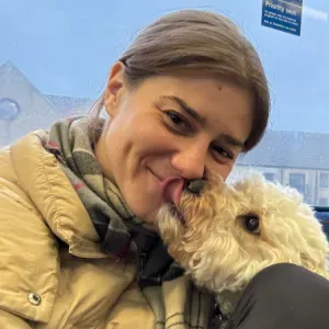  Reliable & Loving Dog Walker & Sitter, Daycare & Overnight