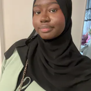 Pet-sitter à Paris avec 3 ans d'expérience 