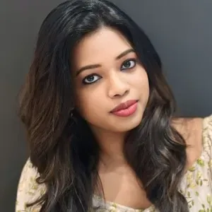 Experienced Babysitter in paris 