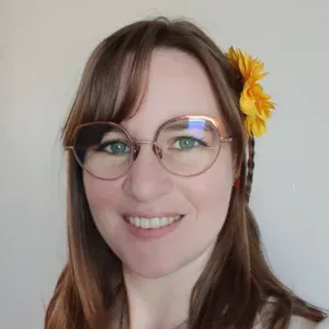 Femme de ménage à l'écoute de vos besoins