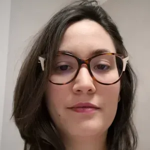 Cerco babysitter giugno luglio e inizio settembre full time