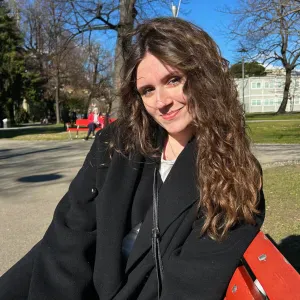 Babysitter. Ripetizioni, aiuto scolastico 