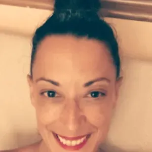 Empleada de limpieza y cocinera, y planchado 