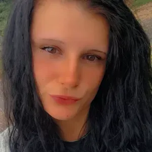 Aide à domicile – ménage – accompagnement repas 