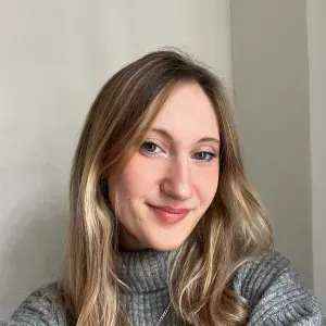 Léa, pour prendre soin de vos compagnons à quatre pattes