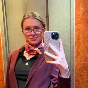 Baby sitter en banlieue de Lyon 