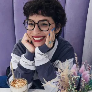 Baby-sitter disponible dans le 20ème arrondissement